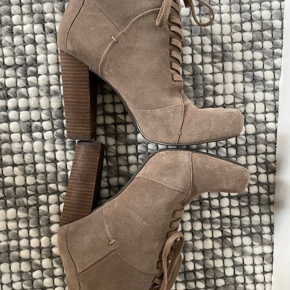 Leather (suede) Nine West lace up boots - Picture 3 of 9